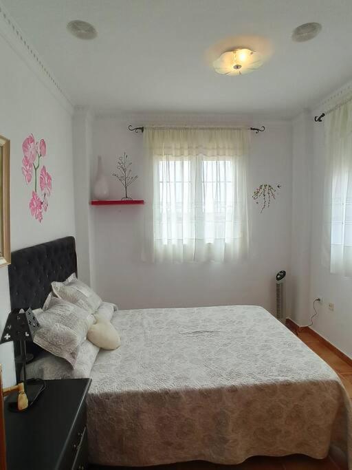 Casa 4 Dormitorios En アヤモンテ エクステリア 写真