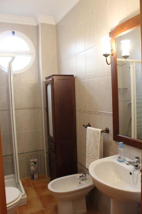 Casa 4 Dormitorios En アヤモンテ エクステリア 写真